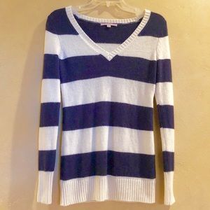 Gap Navy Blue Ivory Pullover V-neck Stripe Sweater